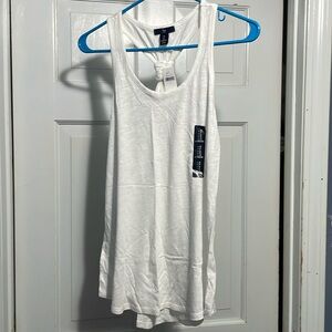 NWT GAP WOMENS WHITE RACERBACK TANK